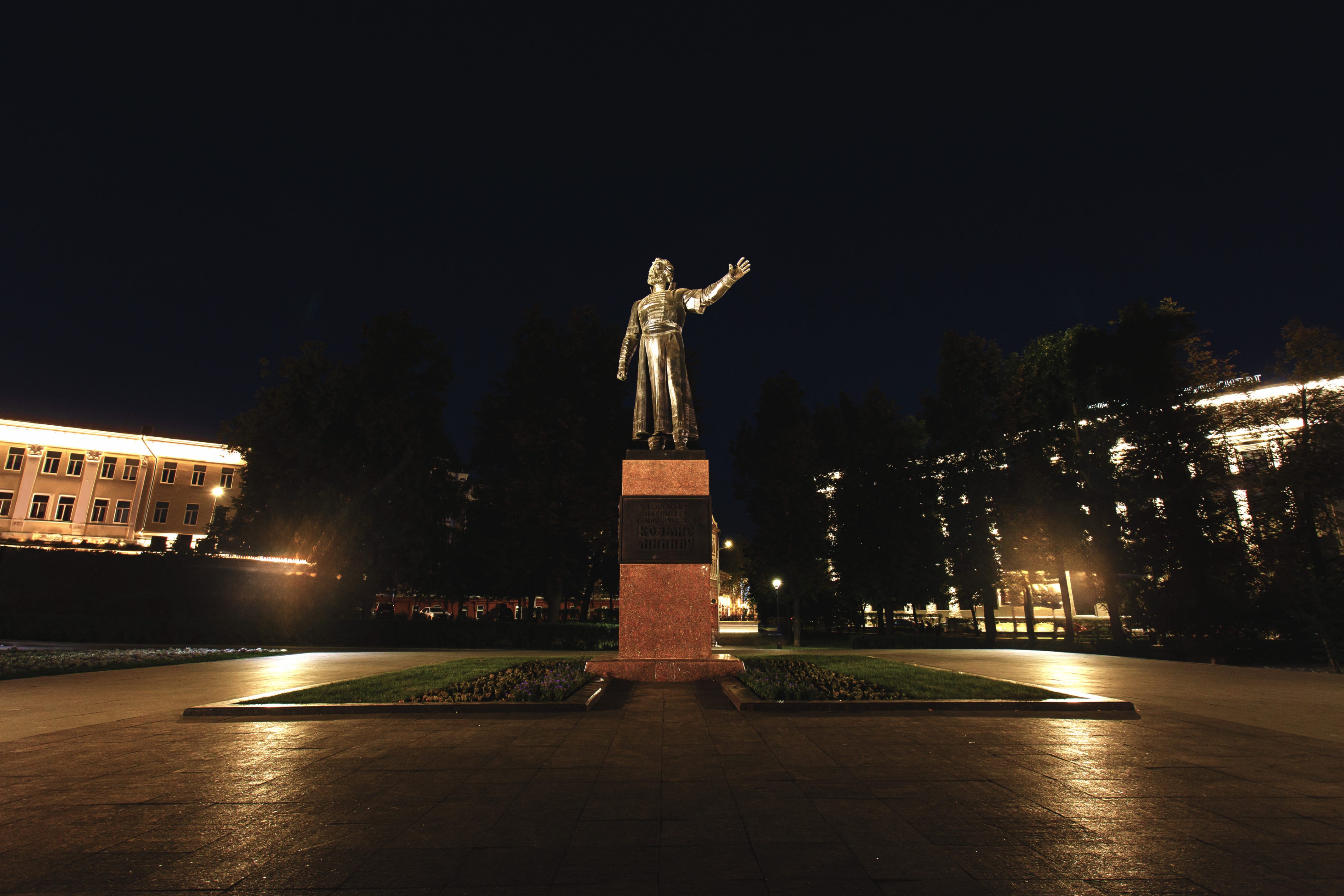 Памятник Козьме Минину - проект наружного освещения