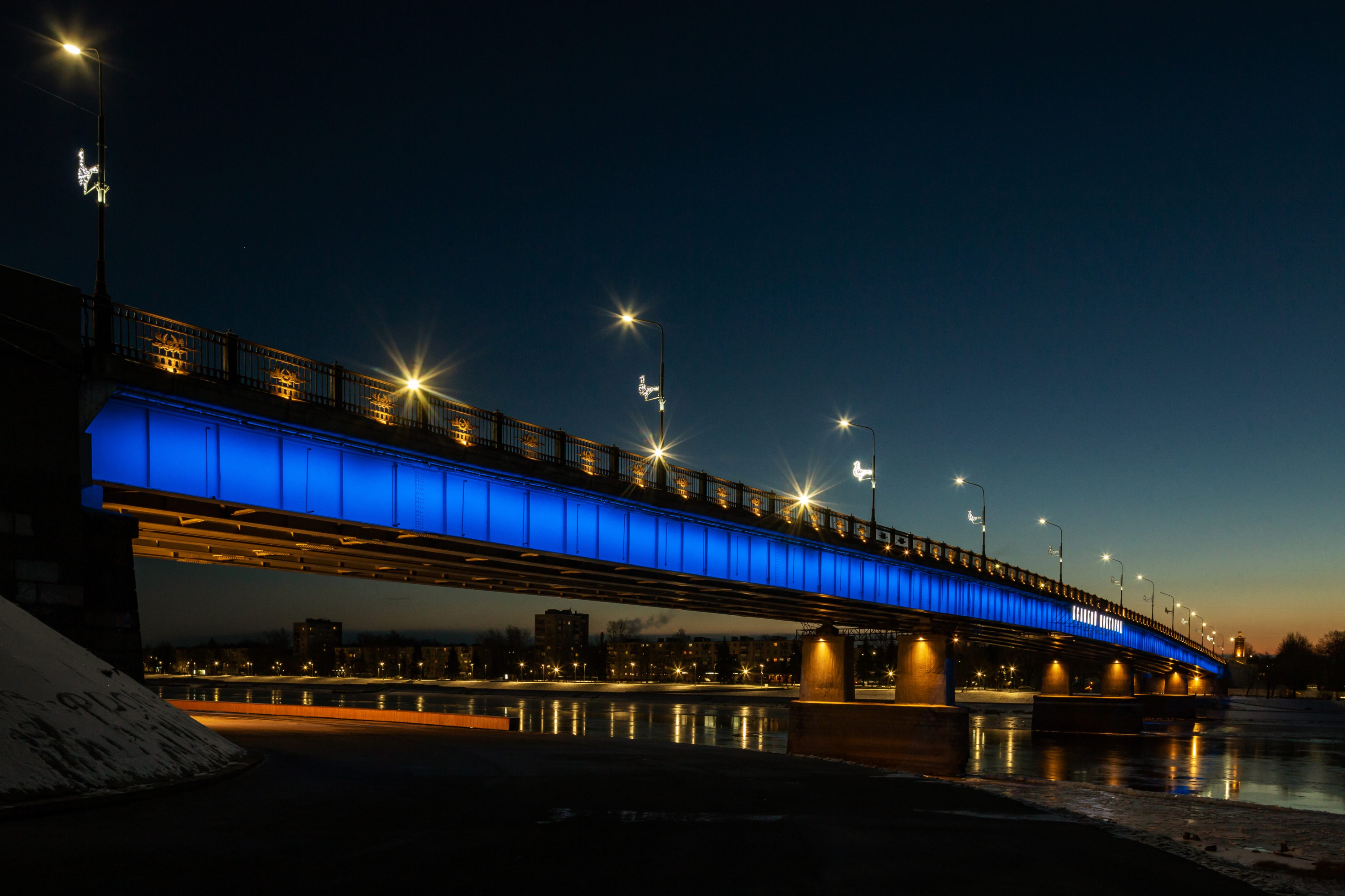Мост Александра Невского - проект наружного освещения