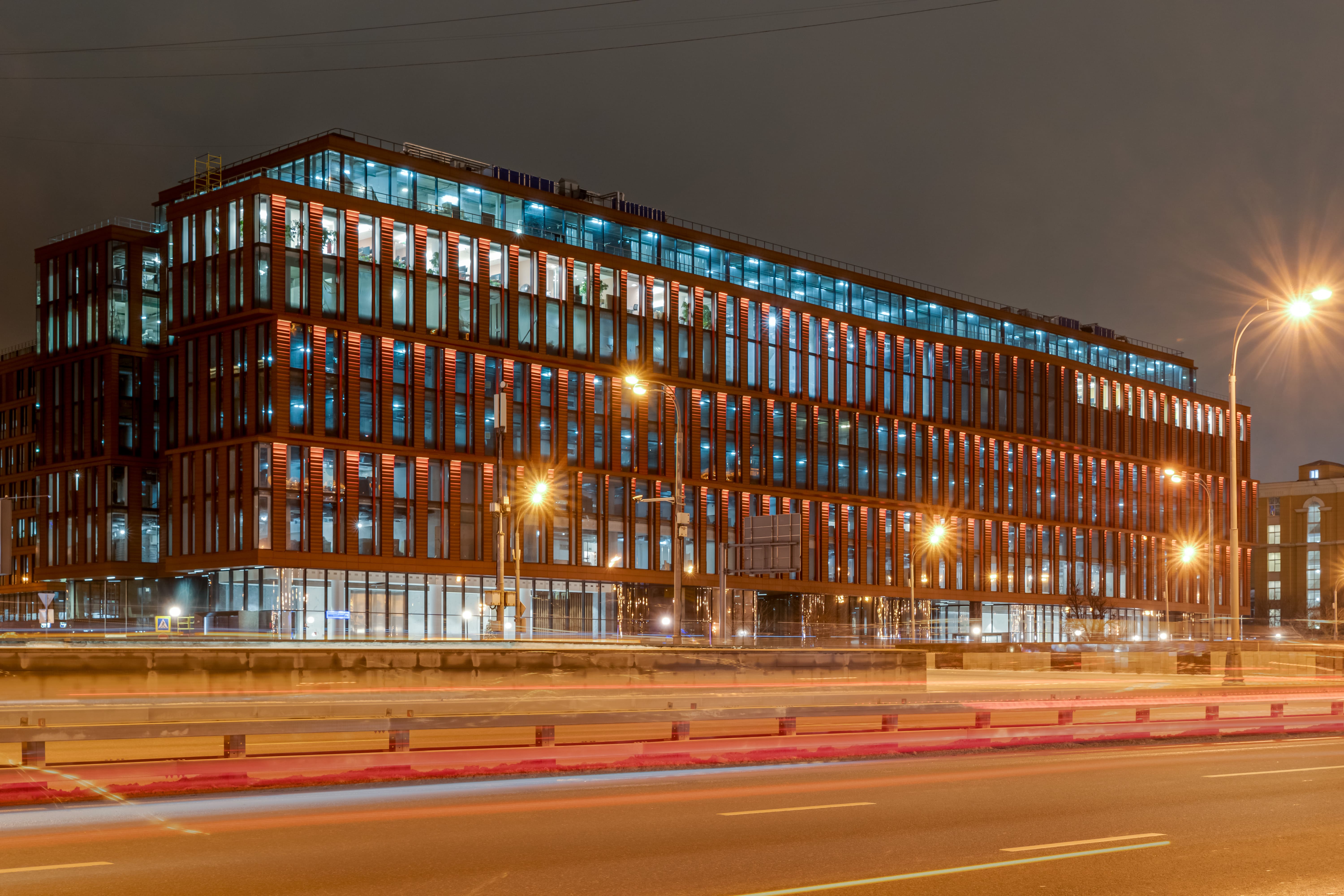 “We use light corridors to manage the flow of people” - expert on night lighting at Svet Expert