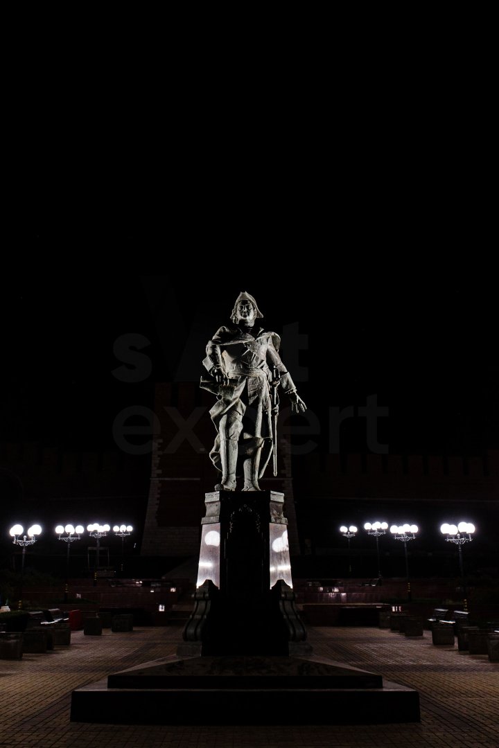 Peter the Great Monument Lighting in Nizhny Novgorod - outdoor lighting project