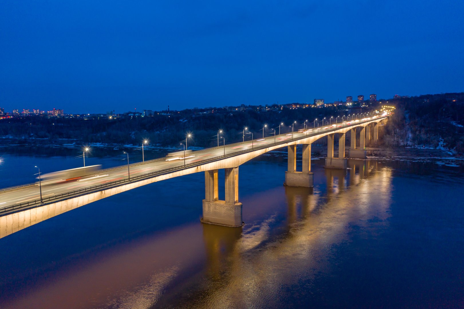 Architectural illumination embellished the Myza bridge in Nizhny Novgorod
