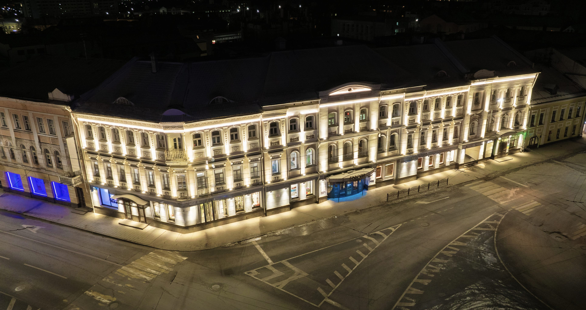 Shopping Center “Europe” building - outdoor lighting project