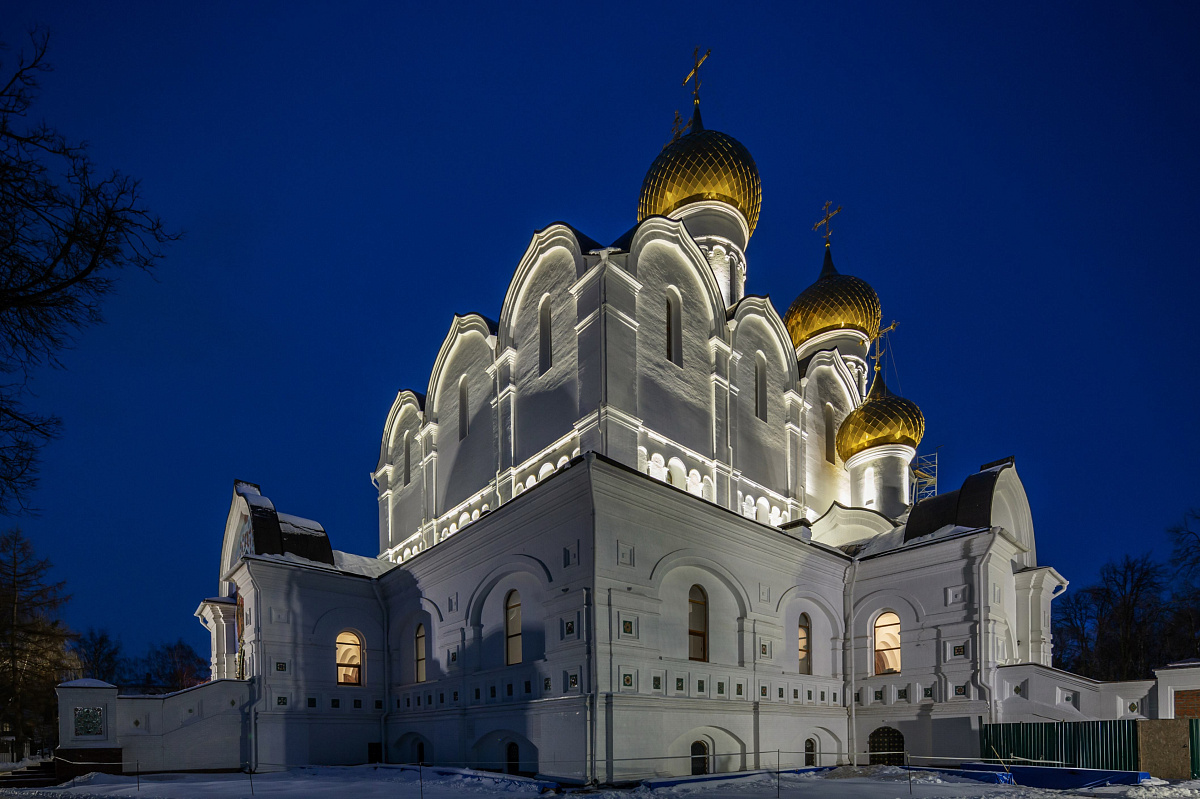 Кафедральный собор Успения Пресвятой Богородицы - проект наружного освещения