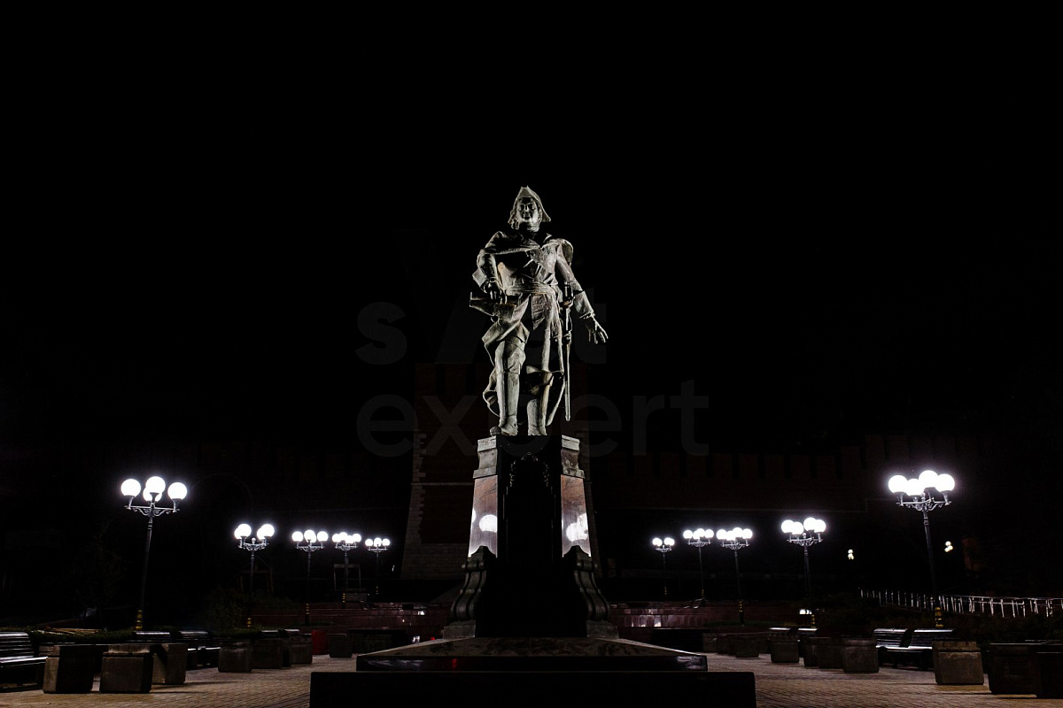Peter the Great Monument Lighting in Nizhny Novgorod - outdoor lighting project