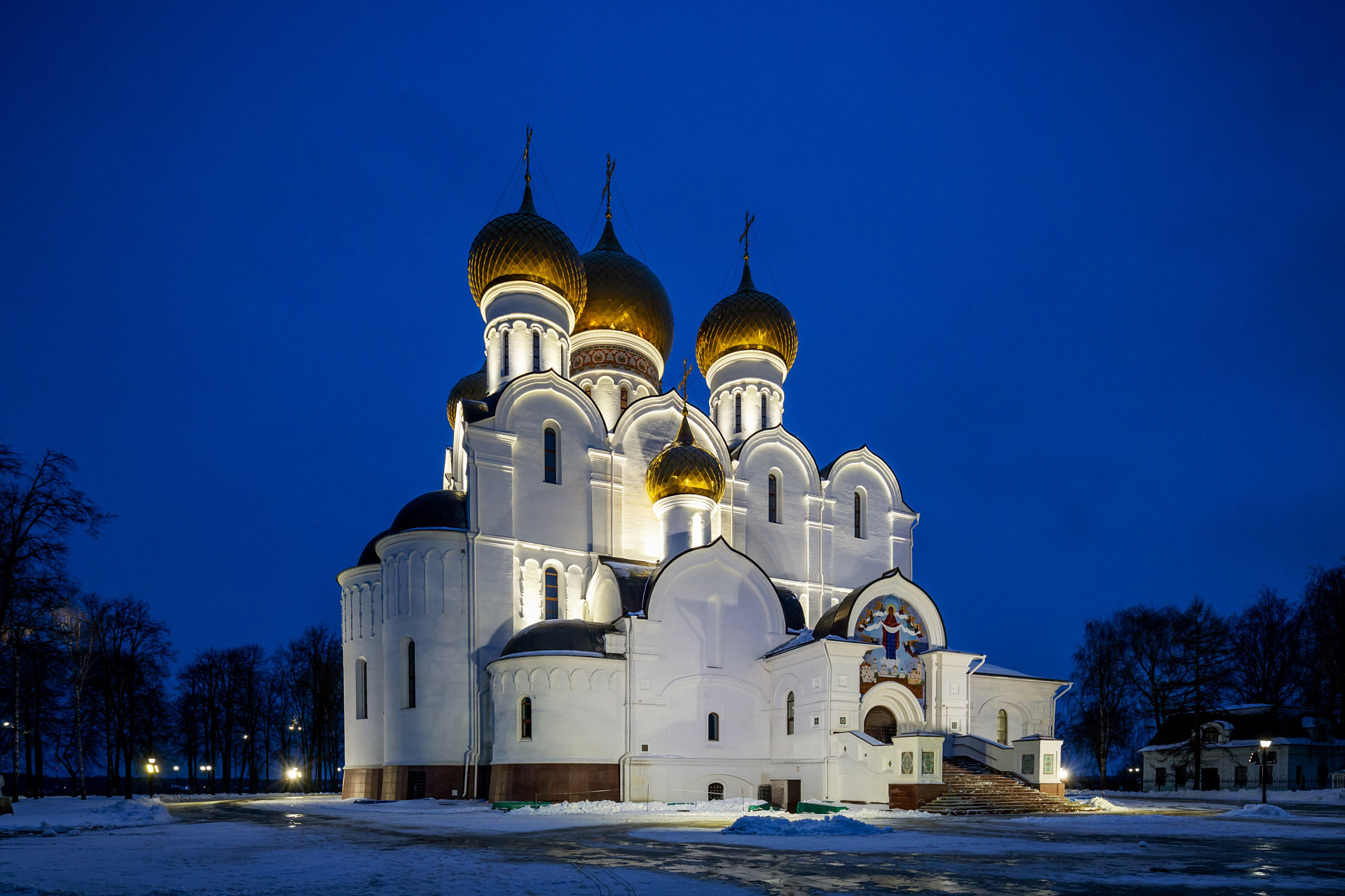 Кафедральный собор Успения Пресвятой Богородицы - проект наружного освещения