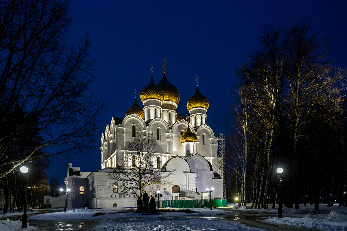 Кафедральный собор Успения Пресвятой Богородицы - проект наружного освещения