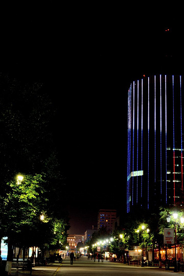 Освещение здания БЦ Челябинск Сити