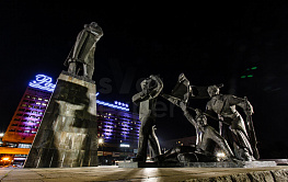 Освещение памятника В. И. Ленину в Нижнем Новгороде